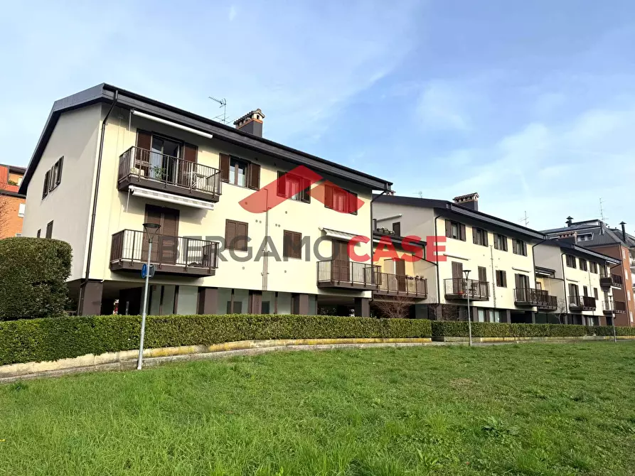 Immagine 5 di Appartamento in affitto  in Via Donizzetti a Torre Boldone