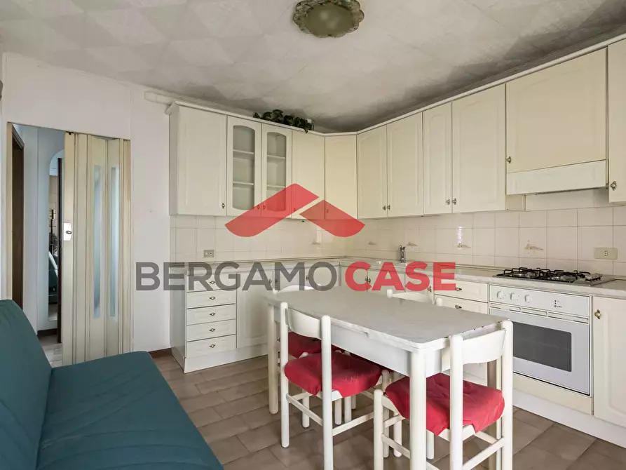 Immagine 2 di Appartamento in vendita  in Via Italia 17 a Seriate