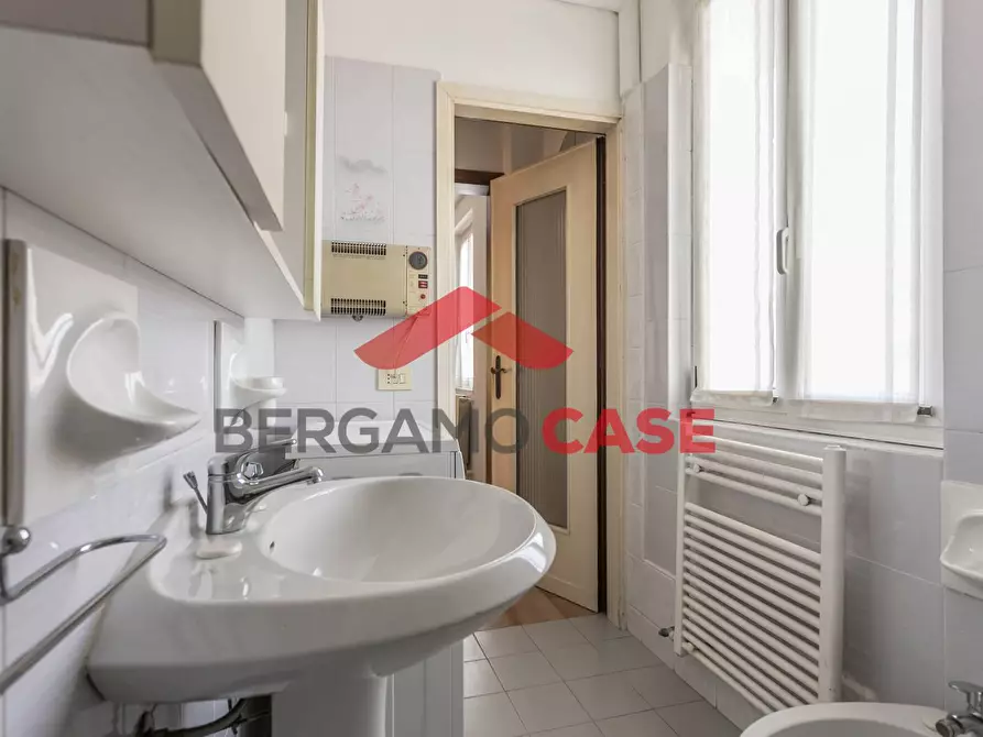 Immagine 6 di Appartamento in vendita  in Via Italia 17 a Seriate