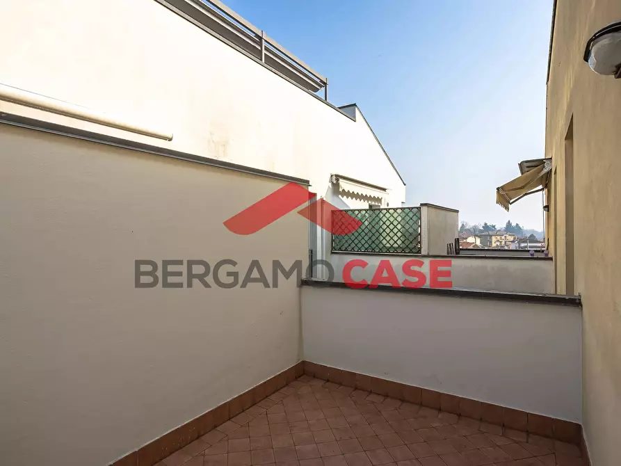 Immagine 9 di Appartamento in vendita  in Piazza Aldo Moro 24 a Grassobbio