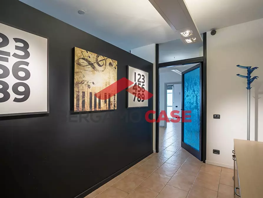 Immagine 1 di Appartamento in vendita  in Piazza Aldo Moro 24 a Grassobbio