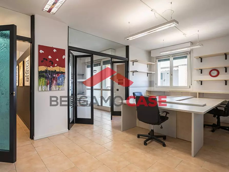 Immagine 2 di Appartamento in vendita  in Piazza Aldo Moro 24 a Grassobbio