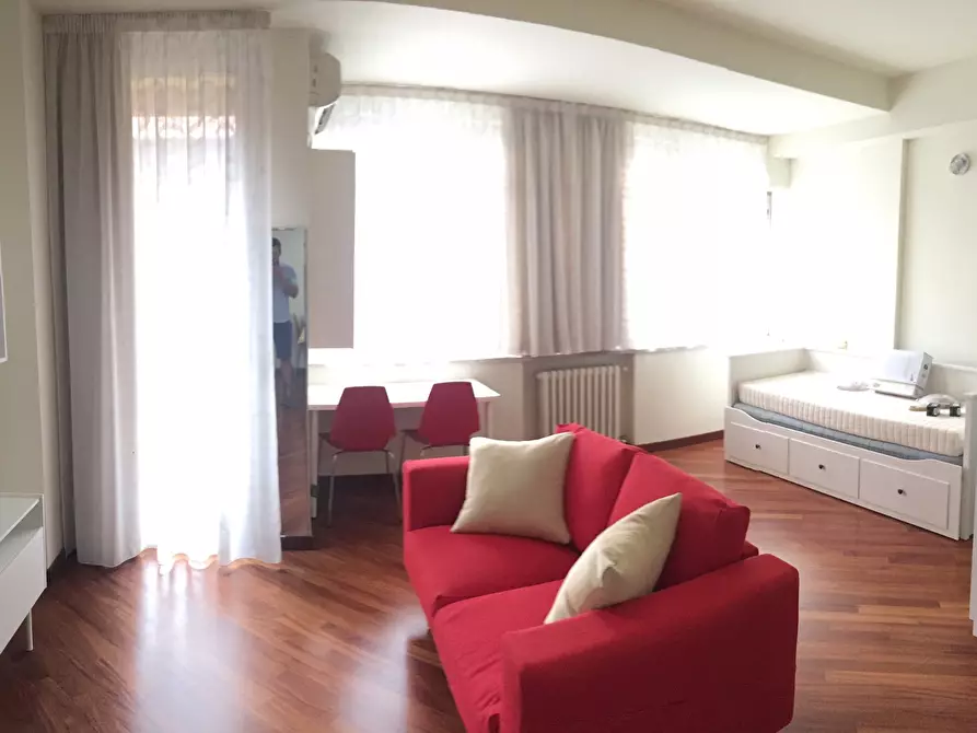 Immagine 11 di Appartamento in affitto  a Pisa