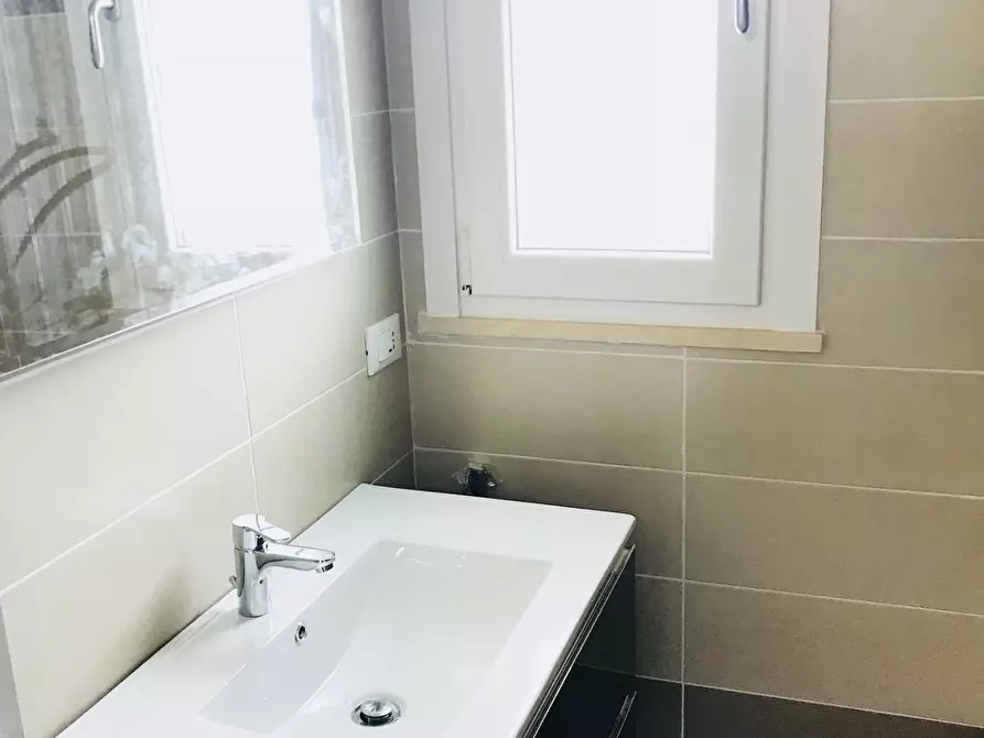Immagine 13 di Appartamento in affitto  a Pisa