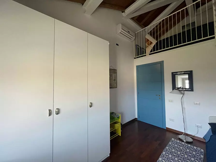 Immagine 13 di Appartamento in vendita  a Pisa