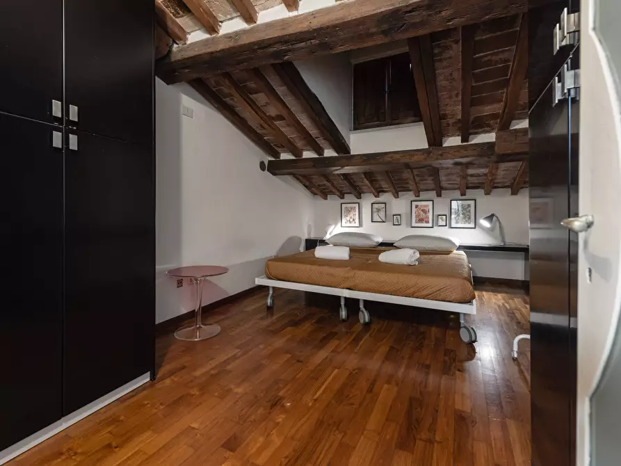 Immagine 24 di Appartamento in affitto  a Pisa