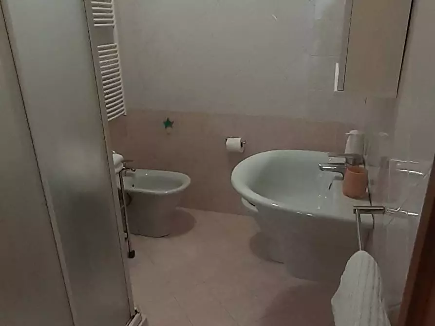 Immagine 10 di Appartamento in vendita  a Pisa