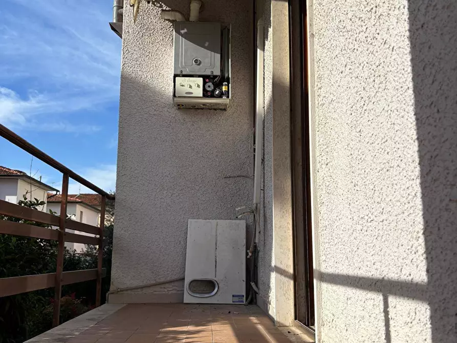 Immagine 23 di Villa in vendita  a Pisa