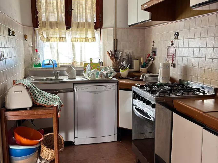 Immagine 33 di Villa in vendita  a Pisa