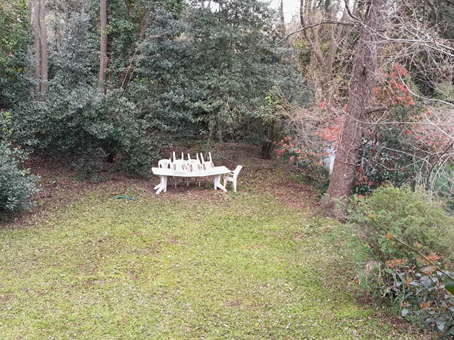 Immagine 12 di Villa in vendita  a San Giuliano Terme