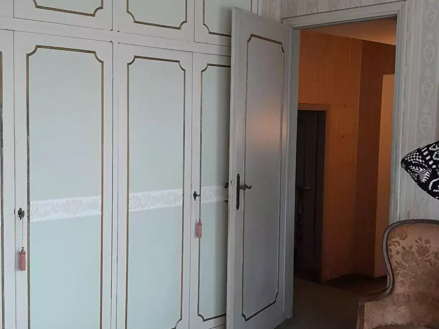 Immagine 9 di Villa in vendita  a San Giuliano Terme