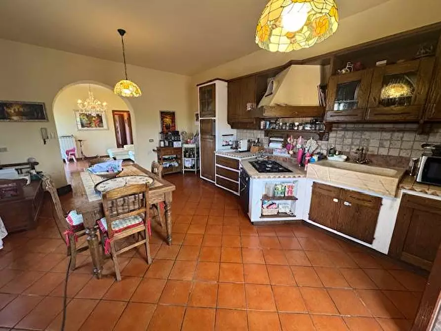 Immagine 3 di Appartamento in vendita  a Cascina