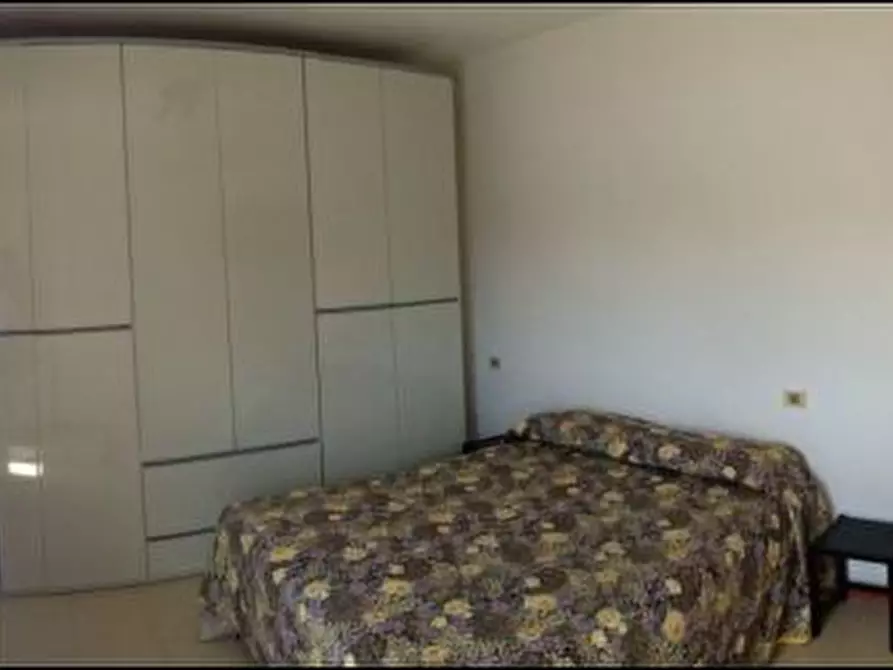 Immagine 4 di Appartamento in vendita  a Pisa