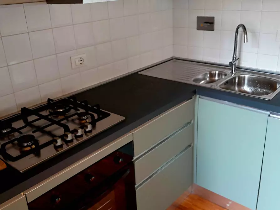 Immagine 9 di Appartamento in affitto  a Pisa