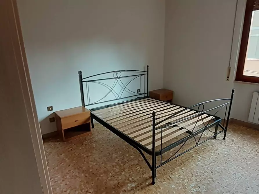 Immagine 12 di Appartamento in affitto  a Pisa