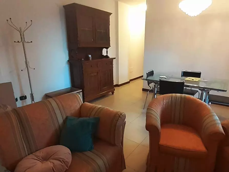 Immagine 6 di Appartamento in affitto  a Pisa