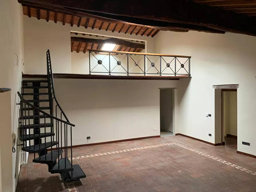 Immagine 10 di Appartamento in vendita  a Cascina