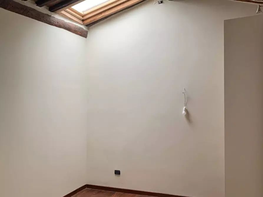 Immagine 14 di Appartamento in vendita  a Cascina