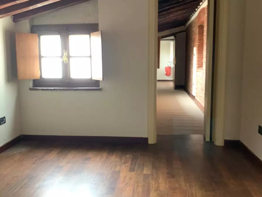 Immagine 19 di Appartamento in vendita  a Cascina