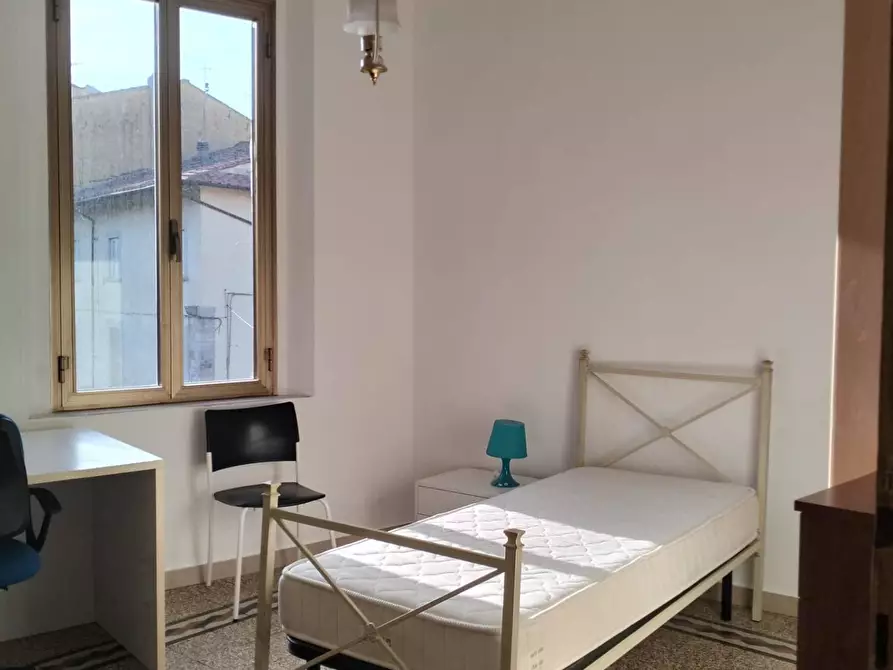 Immagine 1 di Appartamento in affitto  a Pisa