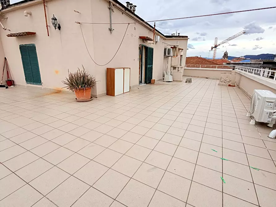 Immagine 5 di Appartamento in vendita  a Pisa