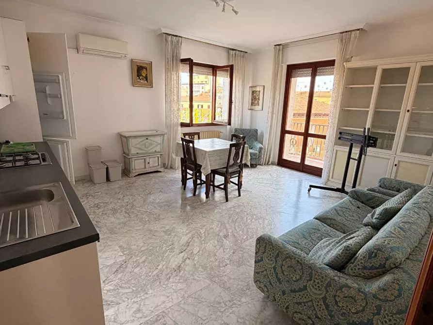 Immagine 13 di Appartamento in vendita  a Pisa