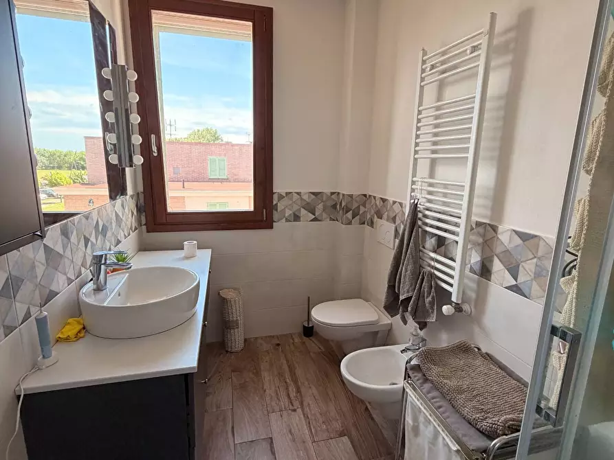 Immagine 22 di Appartamento in vendita  a Cascina