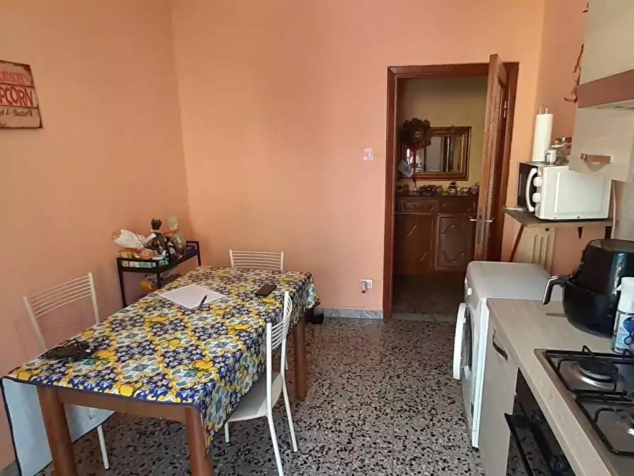Immagine 6 di Appartamento in vendita  a Pisa