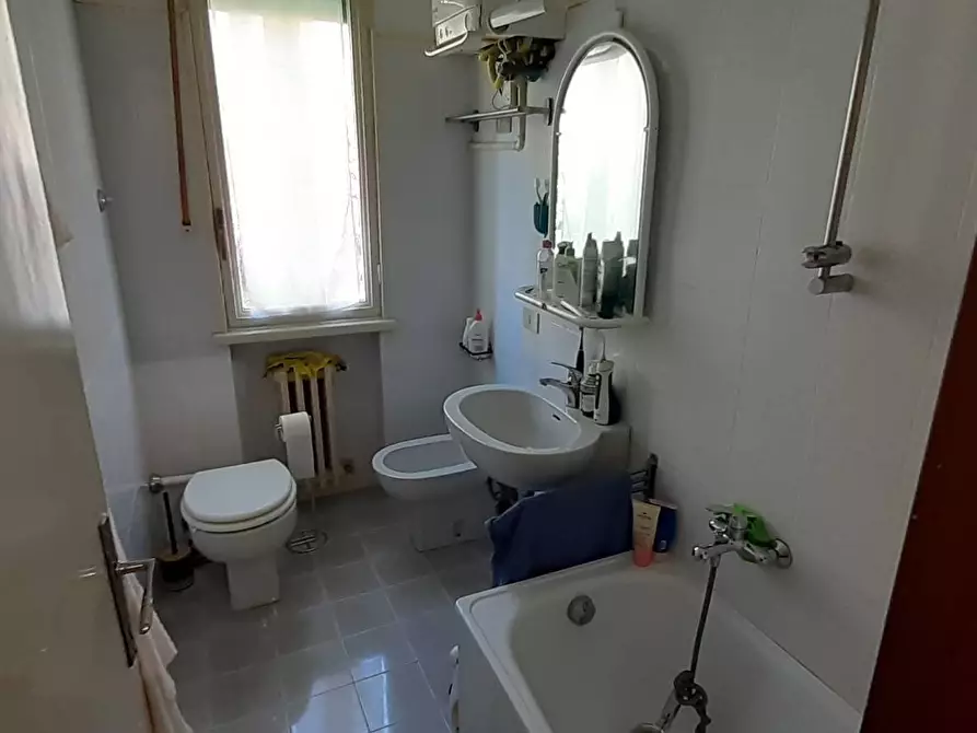 Immagine 14 di Appartamento in vendita  a Pisa