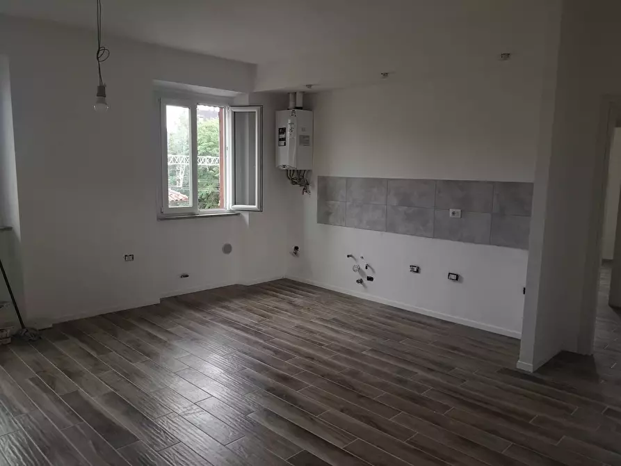 Immagine 5 di Appartamento in vendita  in via Volturno 39 a Legnano