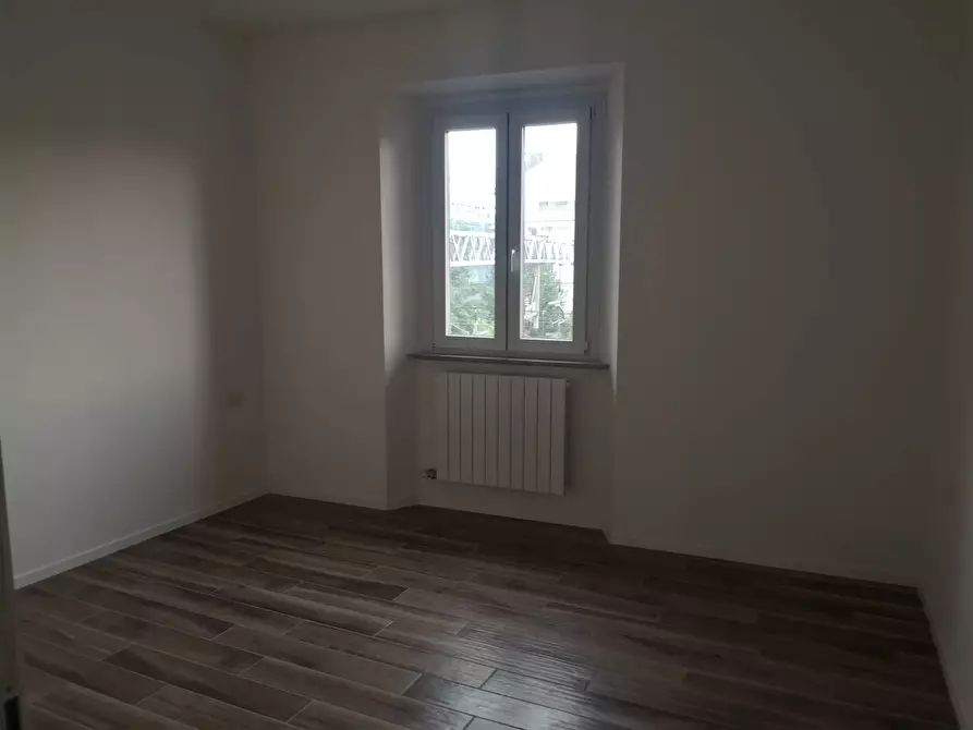 Immagine 11 di Appartamento in vendita  in via Volturno 39 a Legnano