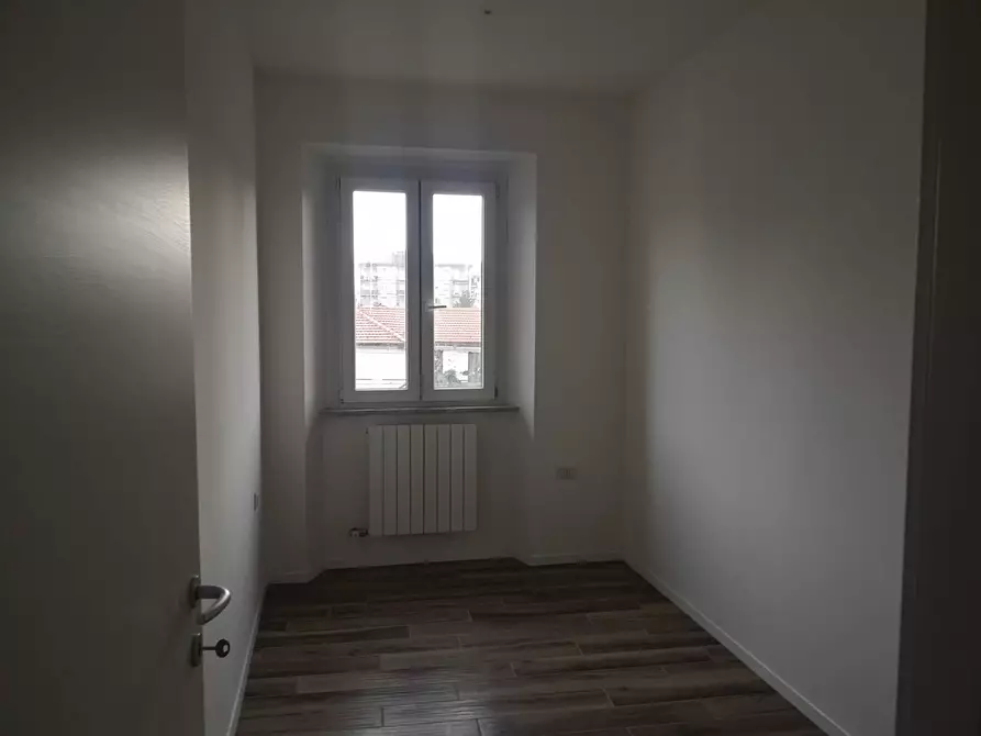 Immagine 14 di Appartamento in vendita  in via Volturno 39 a Legnano