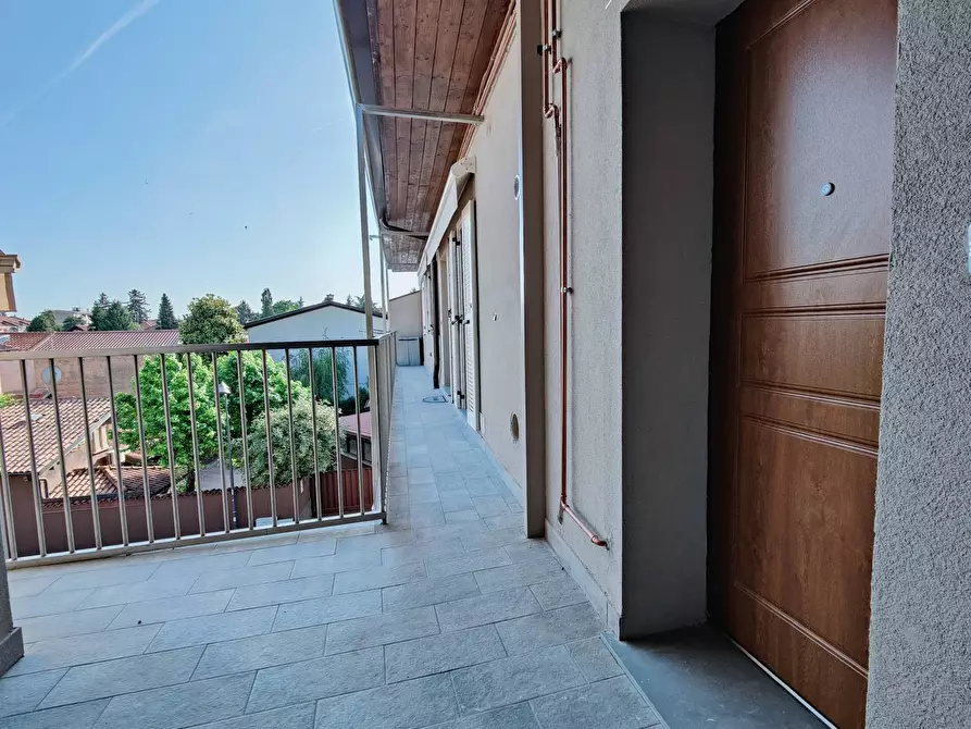 Immagine 24 di Appartamento in vendita  in via Volturno 39 a Legnano