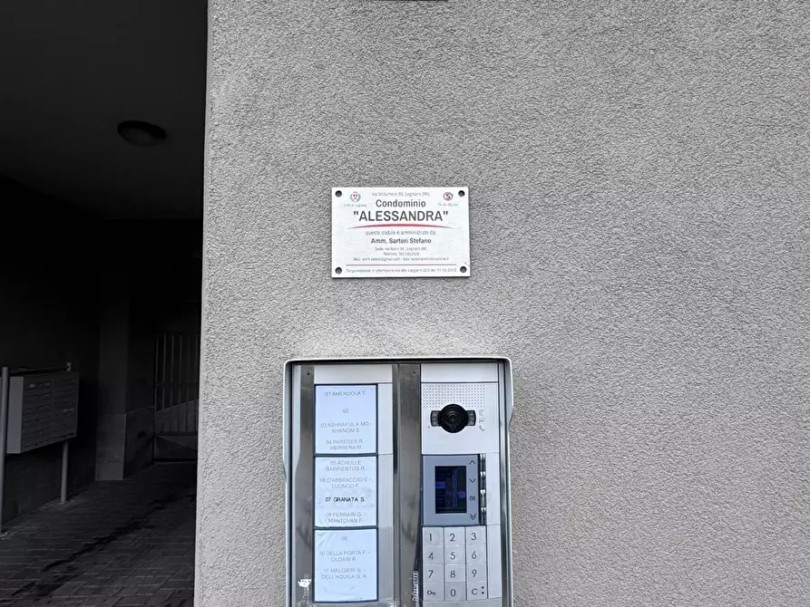 Immagine 37 di Appartamento in vendita  in via Volturno 39 a Legnano