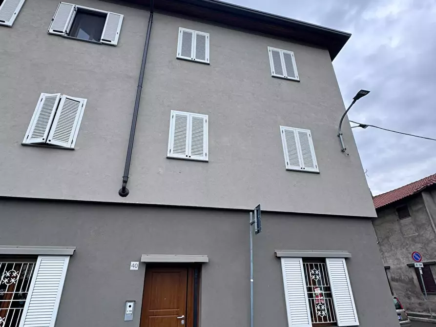 Immagine 42 di Appartamento in vendita  in via Volturno 39 a Legnano