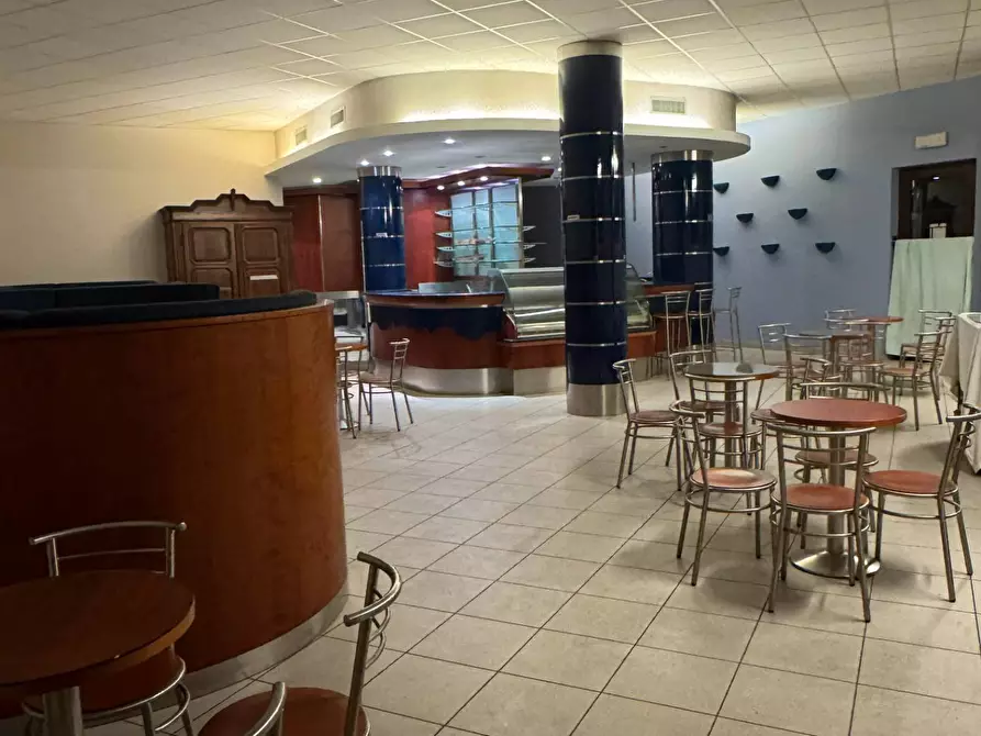 Immagine 6 di Bar / Ristorante in affitto  in VIA GELTRUDE BEOLCHI 51 a Cuggiono