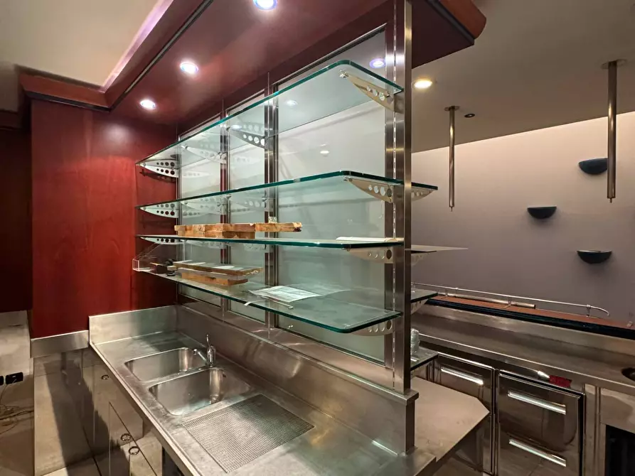 Immagine 25 di Bar / Ristorante in affitto  in VIA GELTRUDE BEOLCHI 51 a Cuggiono