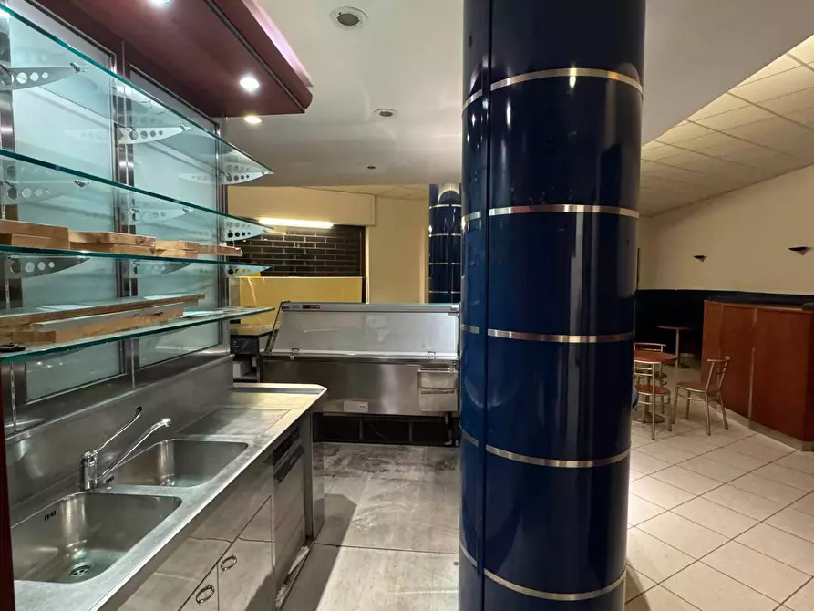 Immagine 30 di Bar / Ristorante in affitto  in VIA GELTRUDE BEOLCHI 51 a Cuggiono