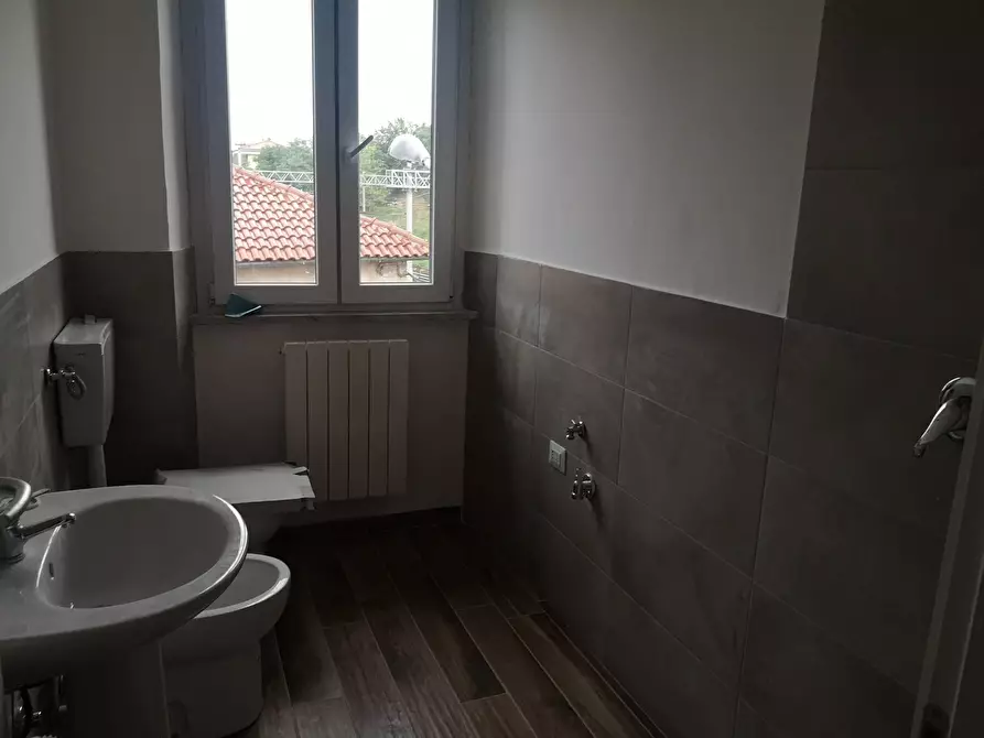 Immagine 8 di Appartamento in vendita  in via Volturno 39 a Legnano