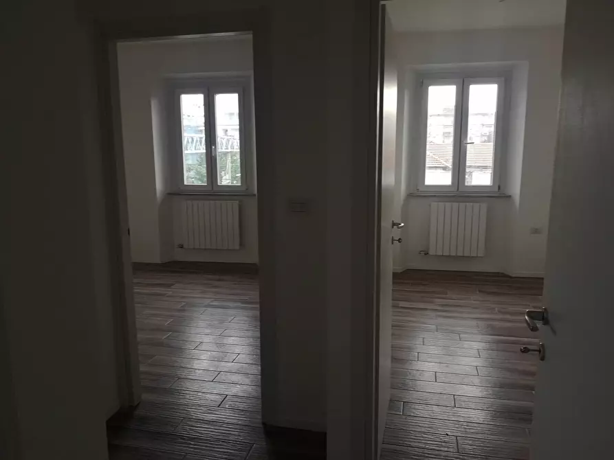 Immagine 9 di Appartamento in vendita  in via Volturno 39 a Legnano