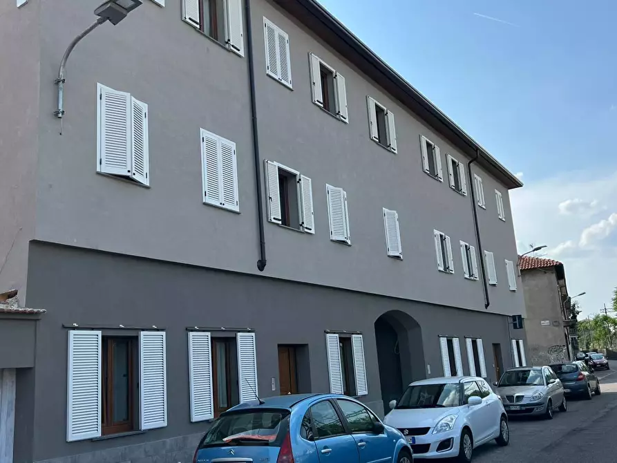 Immagine 2 di Appartamento in vendita  in via Volturno 39 a Legnano