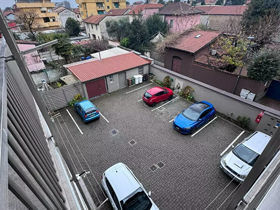 Immagine 29 di Appartamento in vendita  in via Volturno 39 a Legnano