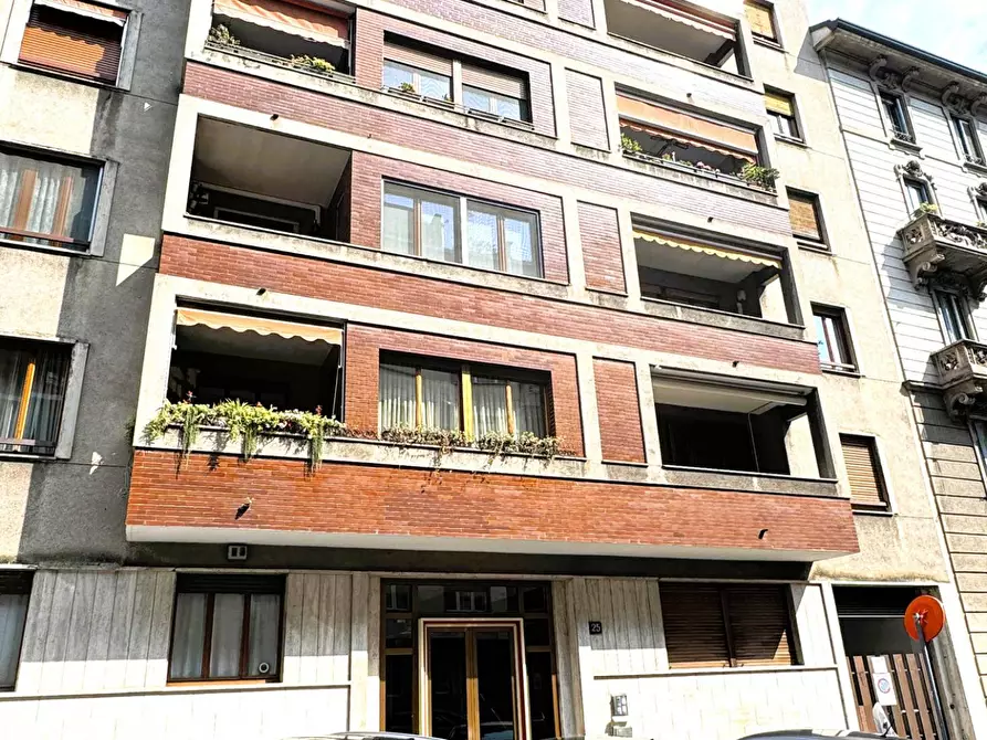 Immagine 18 di Appartamento in vendita  in Via Morosini 25 a Milano