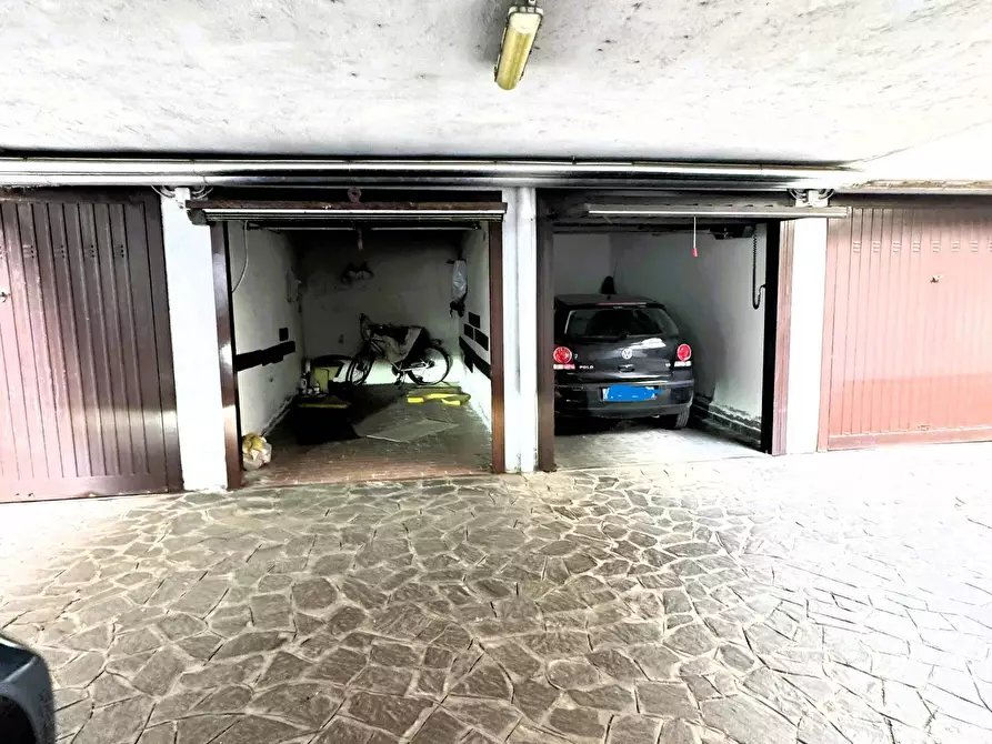 Immagine 24 di Appartamento in vendita  in Via Morosini 25 a Milano