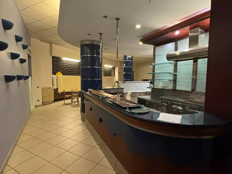 Immagine 8 di Negozio in vendita  in VIA GELTRUDE BEOLCHI 51 a Cuggiono