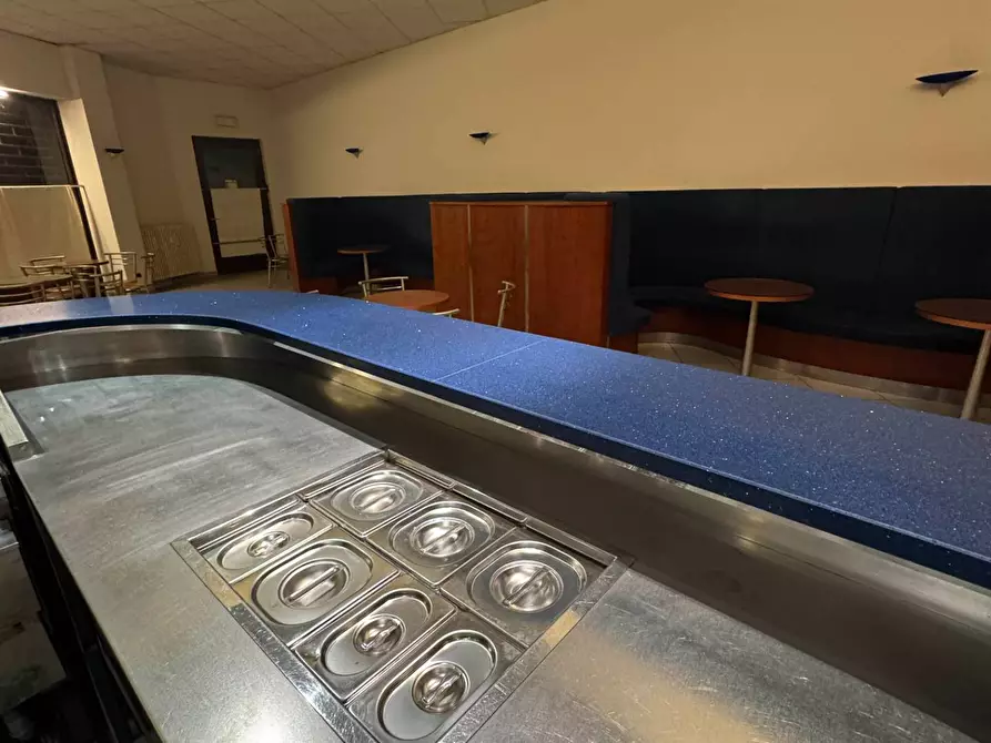 Immagine 22 di Negozio in vendita  in VIA GELTRUDE BEOLCHI 51 a Cuggiono