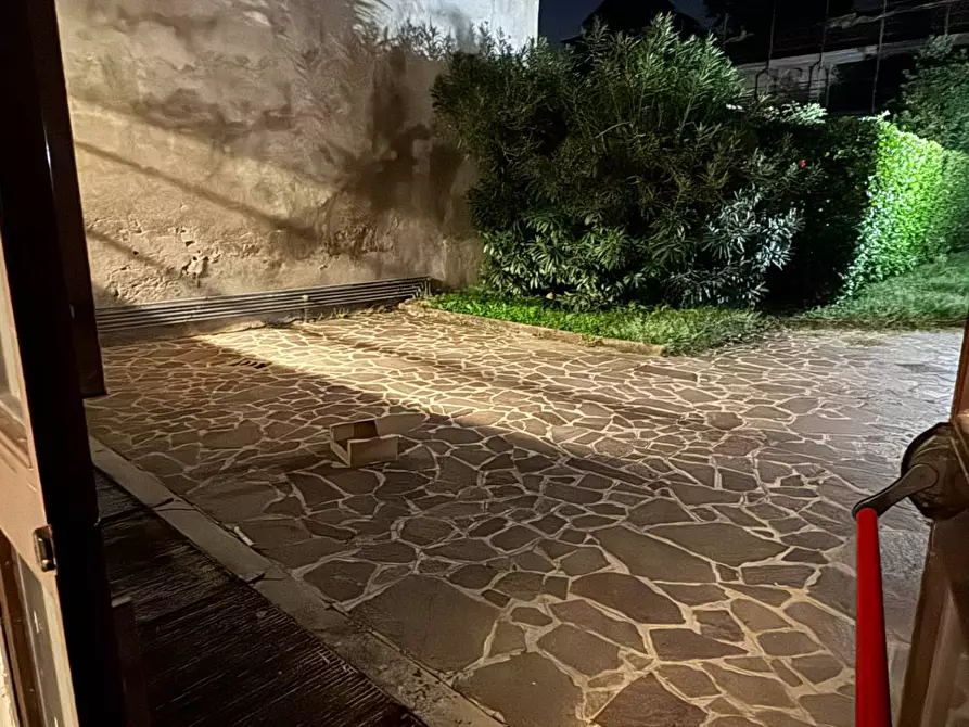 Immagine 26 di Negozio in vendita  in VIA GELTRUDE BEOLCHI 51 a Cuggiono