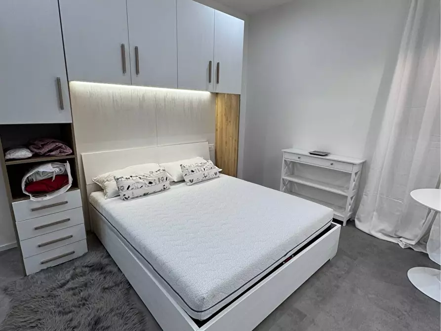 Immagine 23 di Appartamento in affitto  in via Magenta 21 a Busto Arsizio