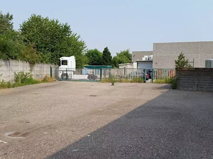 Immagine 5 di Capannone industriale in vendita  in Via Einaudi 15 a Pero