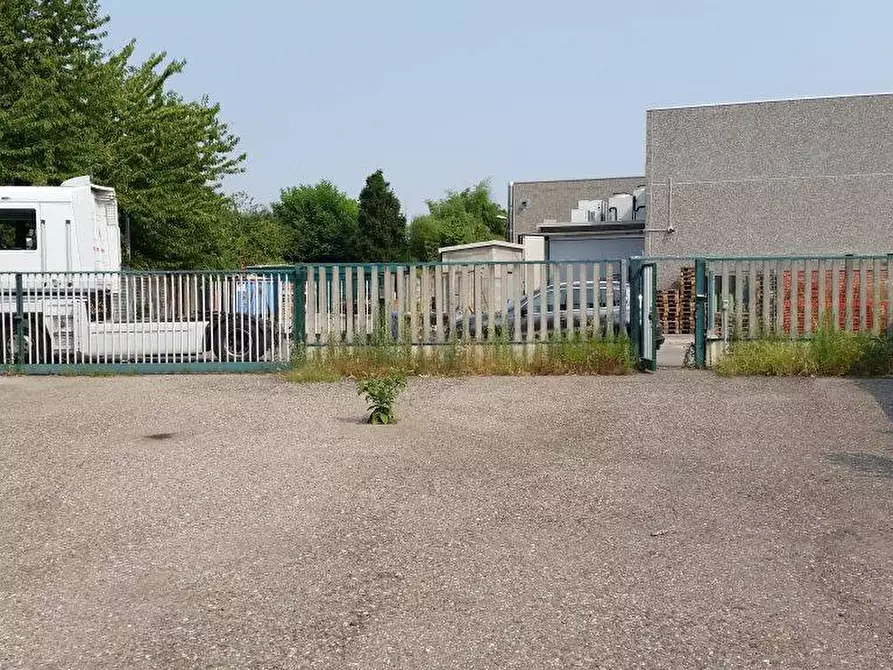 Immagine 7 di Capannone industriale in vendita  in Via Einaudi 15 a Pero